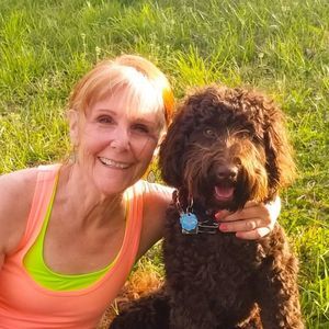 Meet your Posher, Adrienne